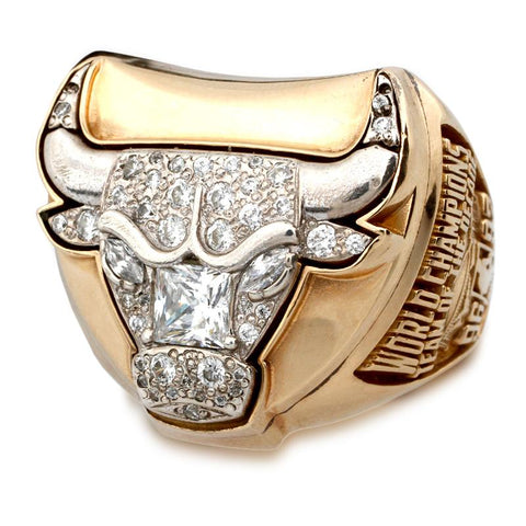 1997 Chicago Bulls NBA Basketball Replica Championship Ring