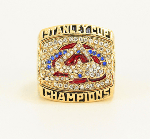 2001 Colorado Avalanche Ring