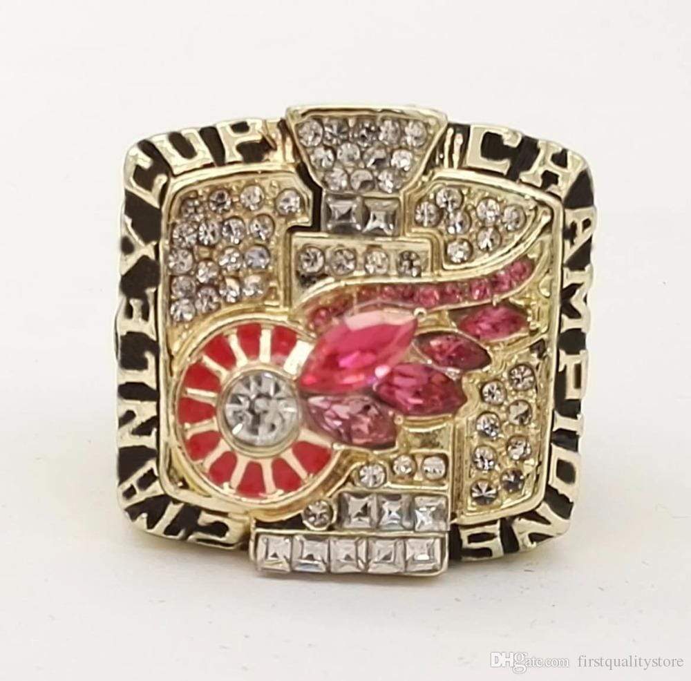 2002 Detroit Red Wings Ring