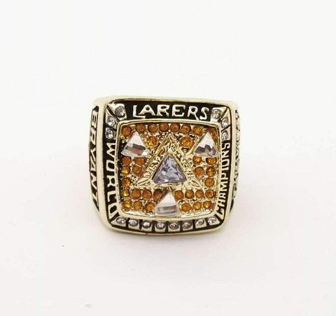 2002 Los Angeles Lakers Ring