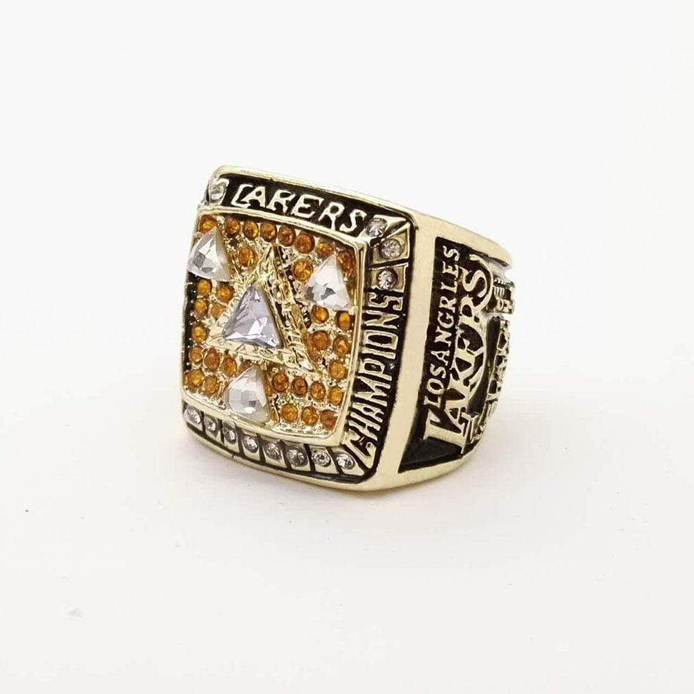 2002 Los Angeles Lakers Ring