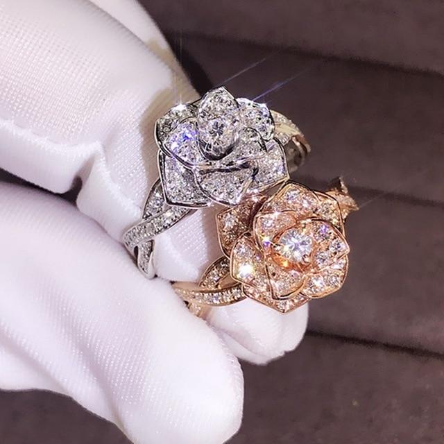 Elegant Female Dazzling Flower Ring Zircon Anniversary Jewelry High Quality Exquisite Crystal Wedding Engagement Fashion Ring